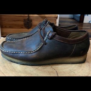Clarks wallabees (brown leather beeswax)